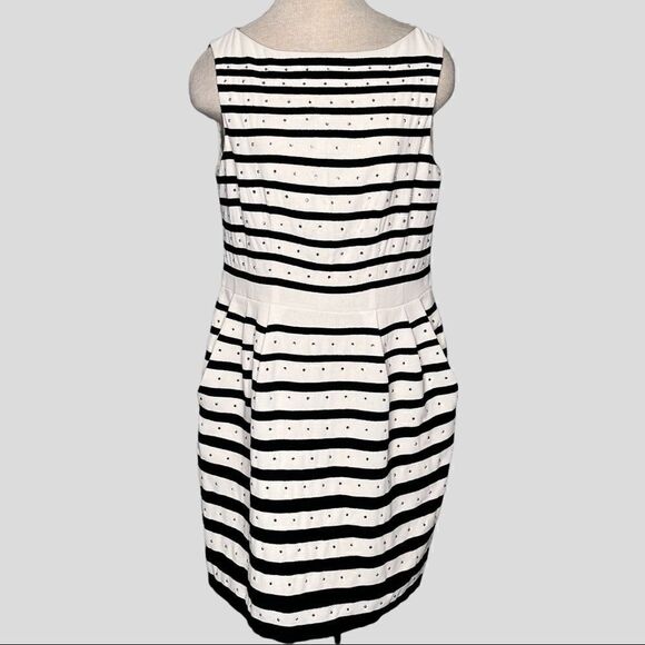 Nanette Lepore Fit Flare Dress Size 8 Sleeveless Striped Rhinestone Pockets - Picture 1 of 9